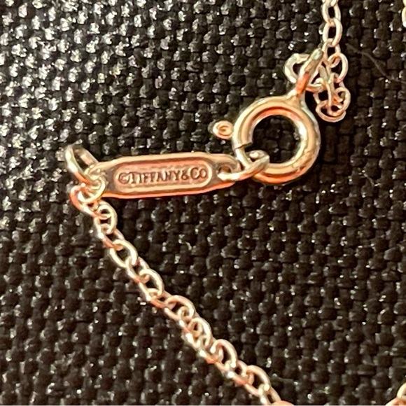 Authentic Tiffany Elsa open heart necklace&matching studs - Picture 3 of 6